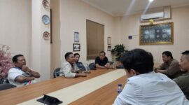 Personil DitIntelkam Polda Sumsel, Ipda Bobby Permana Putra selaku Panit III Subdit V Dit Intelkam Polda Sumsel  dan rekan-rekan bersilahturahmi ke DPD PJS SUM-SEL