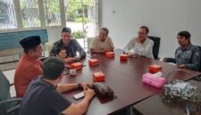 Audiensi Dewan Pimpinan Daerah (DPD) Pro Jurnalismedia Siber (PJS) Sumsel di ruang rapat KI Sumsel, Palembang, Jumat siang (22/8/2025)